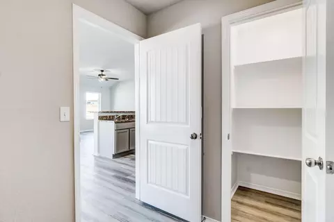 Entry Way - 6056 Croft Ave, Benton, AR 72019 photo 5 of 5