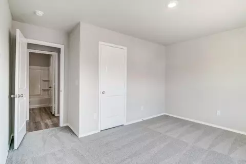 Bedroom - 6056 Croft Ave, Benton, AR 72019 photo 4 of 6