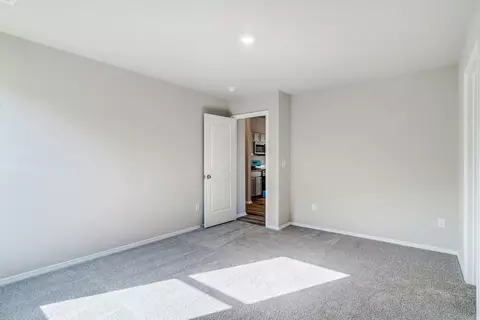 Bedroom - 6056 Croft Ave, Benton, AR 72019 photo 3 of 6