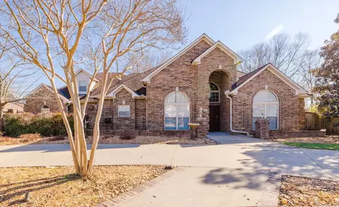 611 Providence Dr, Bryant, AR 72022 photo 1