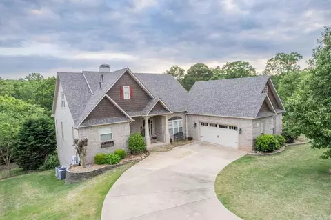 Exterior - 407 Greystone Blvd, Cabot, AR 72023 photo 5 of 9