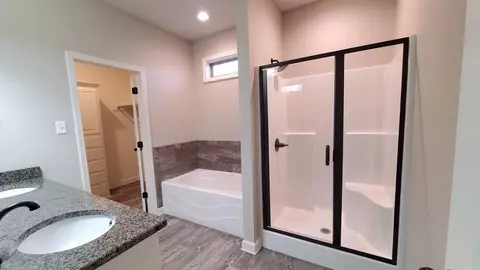 Bath - 793 Mango Loop, Austin, AR 72007 photo 1 of 3