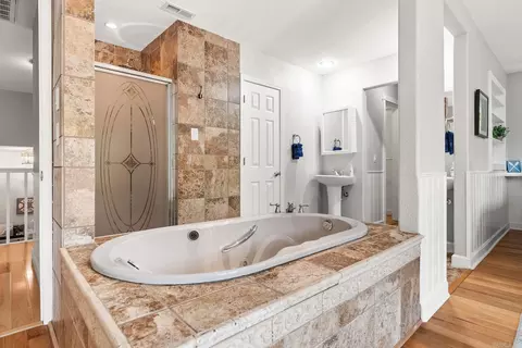 Bath - 357 Catherine Cove Rd, Malvern, AR 72104 photo 3 of 6
