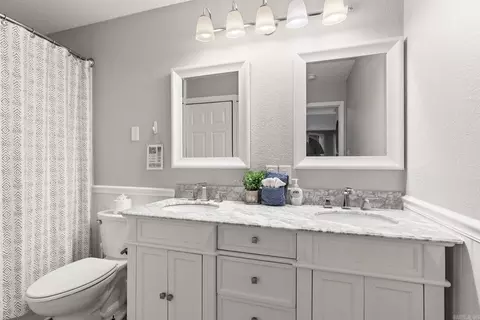 Bath - 357 Catherine Cove Rd, Malvern, AR 72104 photo 6 of 6
