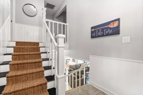 Entry Way - 357 Catherine Cove Rd, Malvern, AR 72104 photo 2 of 5