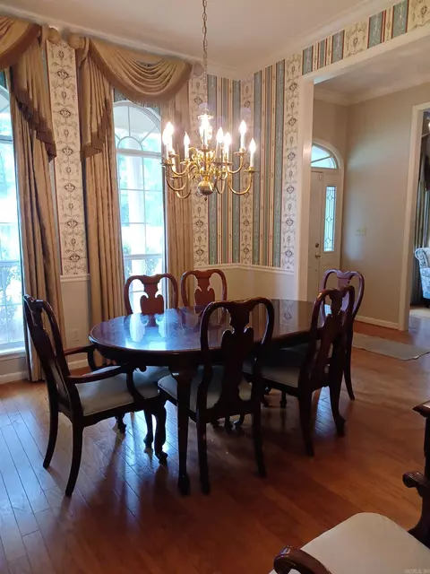 Dining - 7900 Coachlight, Pine Bluff, AR 71603 photo 1 of 2
