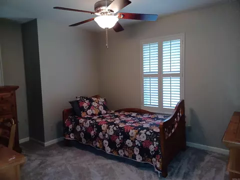 Bedroom - 7900 Coachlight, Pine Bluff, AR 71603 photo 3 of 3