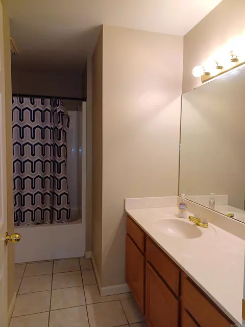 Bath - 7900 Coachlight, Pine Bluff, AR 71603 photo 3 of 3