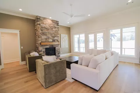 1645 Dolphin Dr, Conway, AR 72034 photo 4