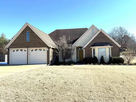 1812 Karen St, Wynne, AR 72396