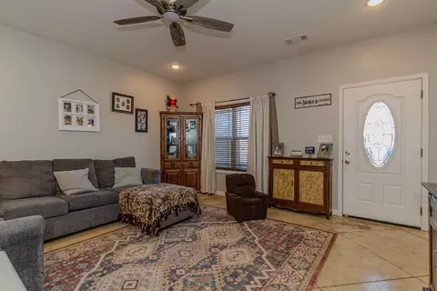 Entry Way - 210 Stacy Dr, Paragould, AR 72450 photo 1 of 1