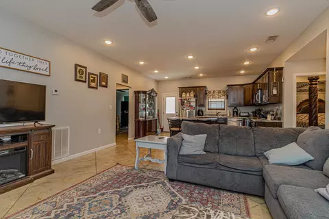 Living - 210 Stacy Dr, Paragould, AR 72450 photo 1 of 1