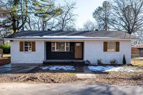 215 E 8th St, Lonoke, AR 72086 photo 1