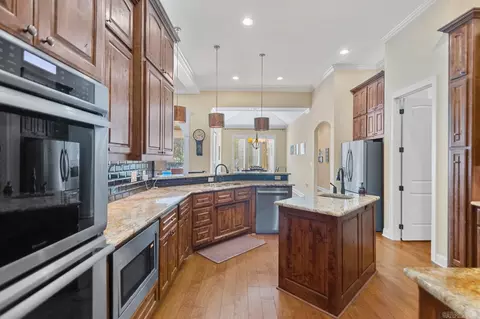 Kitchen - 6575 Westminster, Benton, AR 72019 photo 4 of 4