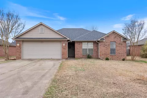65 E Main, Greenbrier, AR 72058 photo 1