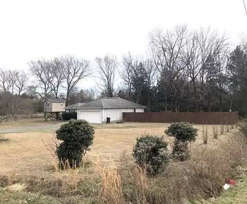 Exterior - 42 Carroll Ln, Conway, AR 72032 photo 11 of 11