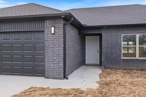 76 Bella Grace Dr, Lonoke, AR 72086 photo 2