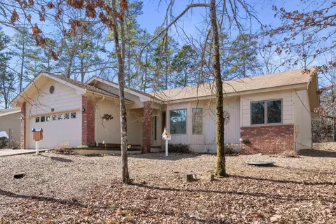 18 Playa Pl, Hot Springs Village, AR 71909