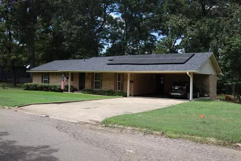 Exterior - 609 E Cedar, Warren, AR 71671 photo 1 of 5