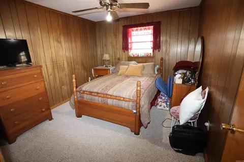 Bedroom - 609 E Cedar, Warren, AR 71671 photo 3 of 3