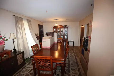 Dining - 609 E Cedar, Warren, AR 71671 photo 2 of 2