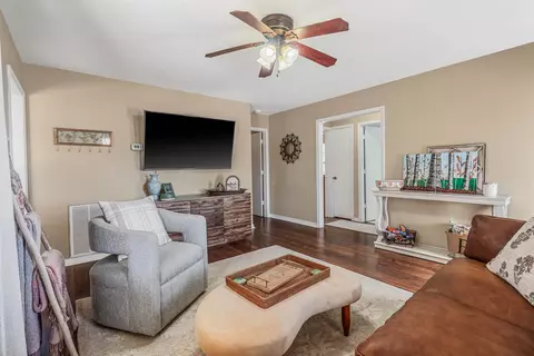 Living - 7 Ada Ave, Mayflower, AR 72106 photo 1 of 1