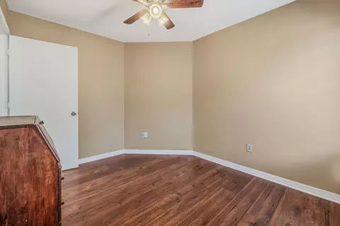 Bedroom - 7 Ada Ave, Mayflower, AR 72106 photo 10 of 12