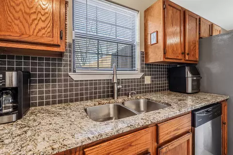 Kitchen - 7 Ada Ave, Mayflower, AR 72106 photo 4 of 4