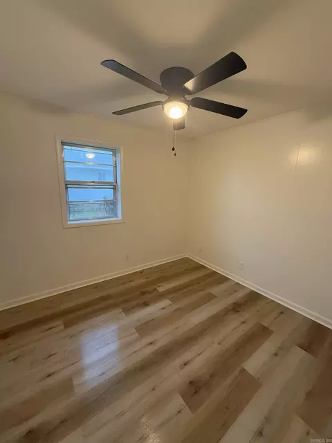 Bedroom - 453 Wayne, Trumann, AR 72472 photo 2 of 2