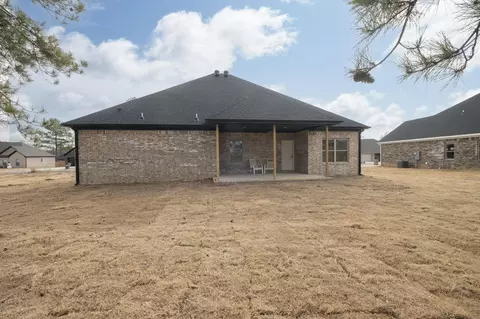 Exterior - 115 Michelle Dr, Beebe, AR 72012 photo 4 of 6