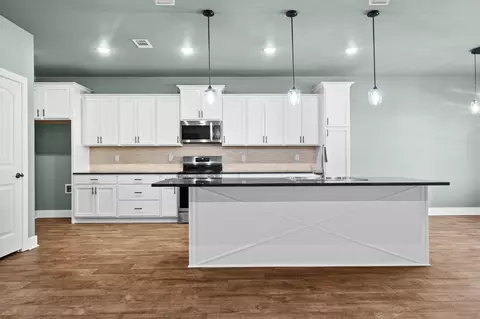 Kitchen - 115 Michelle Dr, Beebe, AR 72012 photo 1 of 3