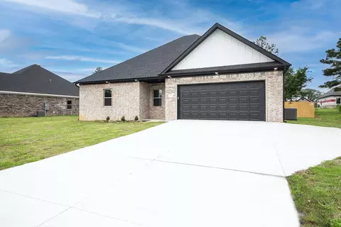 Exterior - 115 Michelle Dr, Beebe, AR 72012 photo 2 of 6