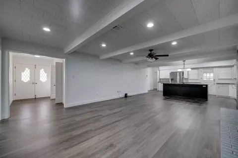 11 Williamsburg Ct, Conway, AR 72034 photo 6