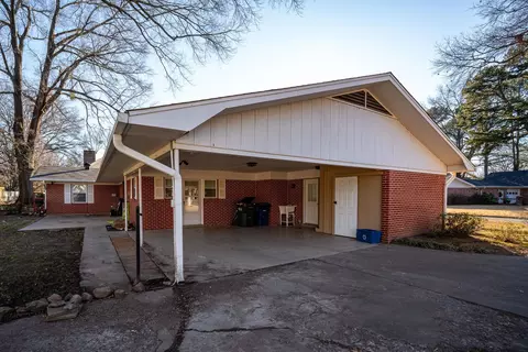11 Williamsburg Ct, Conway, AR 72034 photo 4