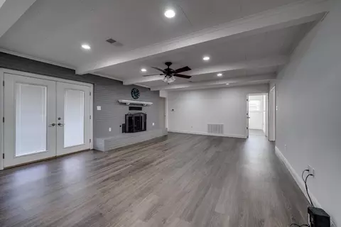 11 Williamsburg Ct, Conway, AR 72034 photo 8