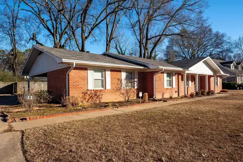 11 Williamsburg Ct, Conway, AR 72034 photo 2