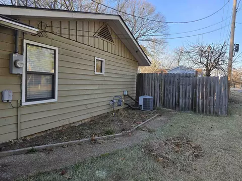 722 E 6th St, Hope, AR 71801 photo 37
