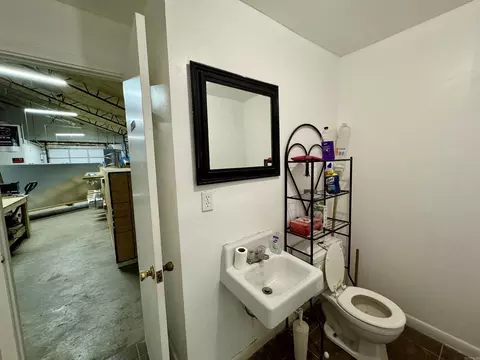 Bath - 104 W Main St, Melbourne, AR 72556 photo 1 of 2