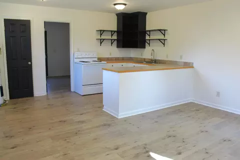 Living - 4240 Edgemont Rd, Quitman, AR 72131 photo 4 of 4