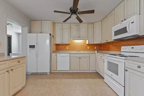 1233 2nd, Trumann, AR 72472 photo 7