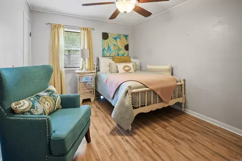 Bedroom - 12 W Post Oak Dr, Conway, AR 72034 photo 4 of 5