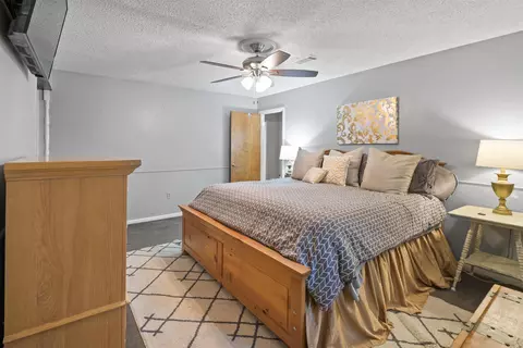 Bedroom - 12 W Post Oak Dr, Conway, AR 72034 photo 2 of 5
