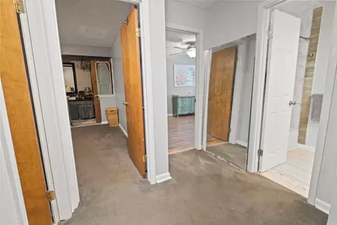 Entry Way - 12 W Post Oak Dr, Conway, AR 72034 photo 2 of 2