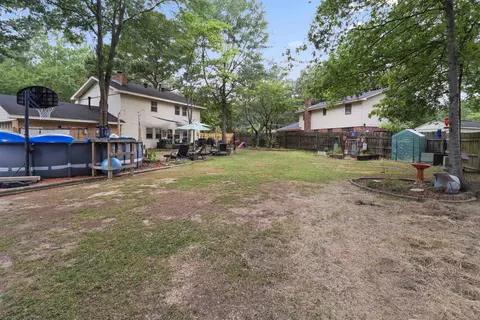 Exterior - 12 W Post Oak Dr, Conway, AR 72034 photo 6 of 7