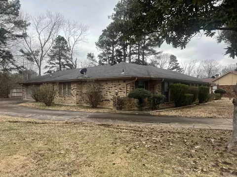 7 Cromwell Cv, Pine Bluff, AR 71603 photo 2
