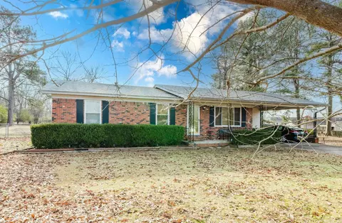 24 Crain Dr, Bryant, AR 72022 photo 2