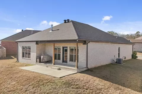 36 Hanna Loop, Maumelle, AR 72113 photo 26