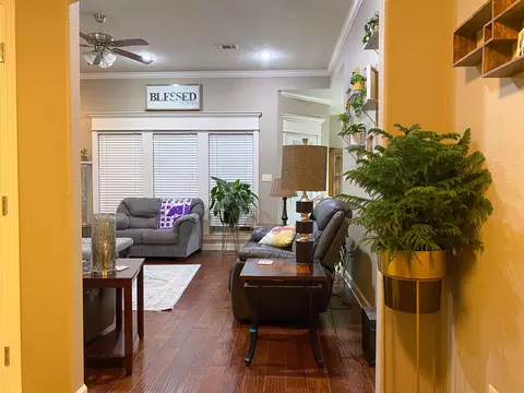Entry Way - 46 Alexandrea Dr, Greenbrier, AR 72058 photo 2 of 3
