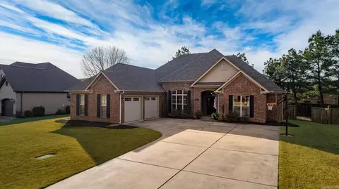 Exterior - 4025 Newcastle Dr, Conway, AR 72032 photo 5 of 12