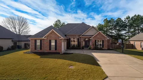 Exterior - 4025 Newcastle Dr, Conway, AR 72032 photo 1 of 12